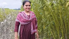 Hot desi stunner takes it rock-hard while brother feeds her jute