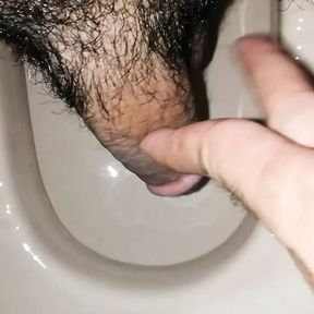 My big cock pissing handjob waah phuda g