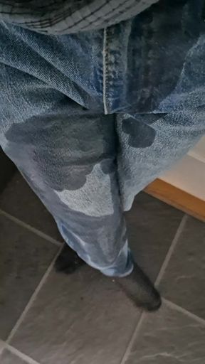 Jeans Piss