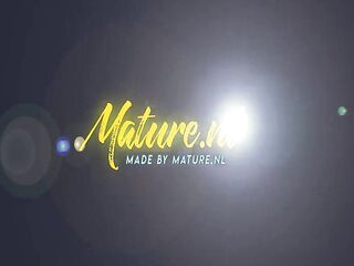 Curvy Aged mother I'd like to fuck Shooting Star Likes Having Your Attention During the time that That babe Masturbates