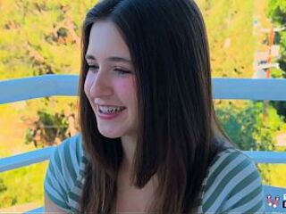 Real Teens HD: Alana Rose’s Exhibitionist Outdoor Anal Adventure