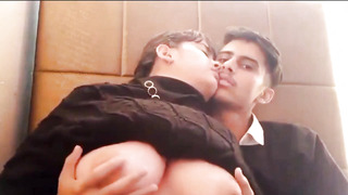 Agra Muslim Woman Monstrous Orbs Pressing Intercourse Paramour Sath Mms