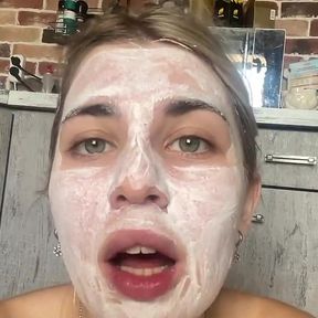 Hot Spa Mask Treatment