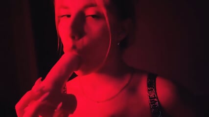 Tattooed Blonde Babe Demonstrates Blowjob Skills