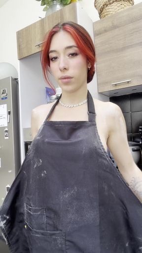 A good Latina girlfriend cooks for her husband naked so he can enjoy