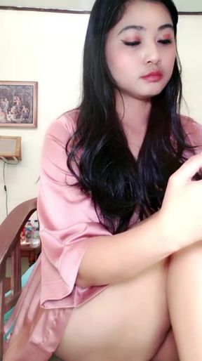 Naughty Girl Video Call Sex Masturbate Using Vibrator
