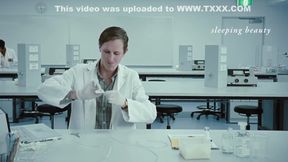 Beauty (2011) Miegancioji grazuole Drama, Romance, Thriller