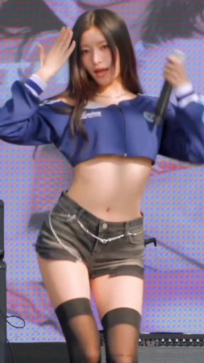 Hot girlfriend shows off her K-pop style legs