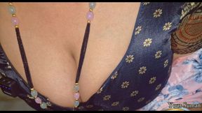 Indian Bhabhi Cleaning House for Sex