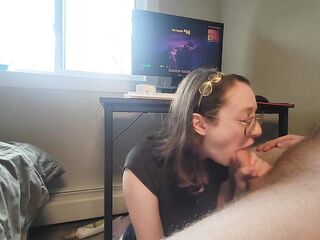 "U're not Him rotfl" Step Sis tries to distract my fortnite game