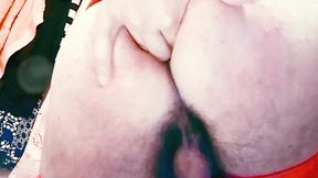 I Feel Myself In My Hot And Smooth Hole