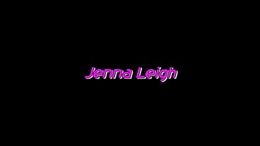 Jenna Ashley Swallows Gloryhole Cum in Nurse Roleplay