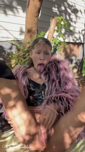 Pissing in the neighbors yard 😳🩷