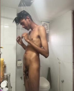 I am taking a shower and masturbating