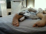 MIDGET FEET AND TOES FETISH SOLO FEMALE BROWN SMALL FEET