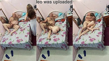 LOIRA DE 24 ANOS BOA DE CAMA ADORA COROA