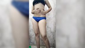 Twenty-year-old Indian courtesan gets ravaged by real double penetration and drenched in multiple cumshots.