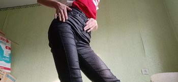 I Masturbate to My Neighbor in the Apartment While She Makes Us Coffee