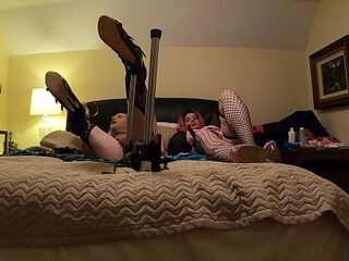 Sissy Bailey Wilde Fucked by Sex Machine