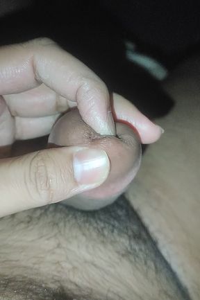 AMATEUR MASTURBATION OF A SEXY BOY  SUCK MY COCK AND DRINK ALL MY CUM