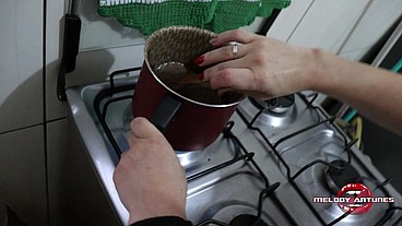 L'attrice brasiliana si spalma con la ricetta gourmet più gustosa di XVIDEOS