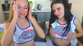 milf beauty navel oil play