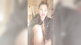 The SquirtQueen give Lusty Opinion about the Penis Size of