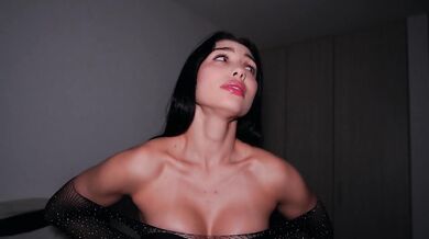 STEPSISTER WANTED SOME PHOTOS BUT I GIVE HER SOME DICK