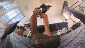 VR360 ERER wrapped the dwarfs in stockings and shoes