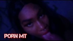 Coloquei essa safada pra mamar