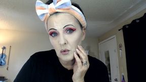 Quick Applied Mature Make up