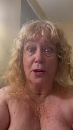 Shaved Pussy Ready for Cruisin and Your Lips