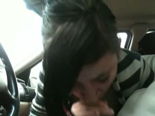 Street hooker is giving me an awesome OMG blowjob in my car
