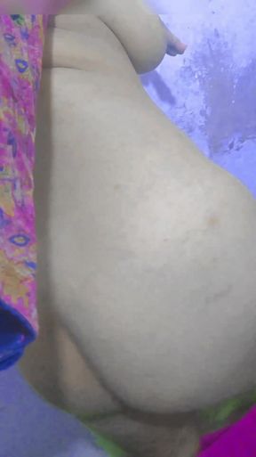 Desi Beauty Girl Fingering on Video Call with Her Lover, Video Call Mms