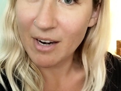 home made amateur blonde Masturbating