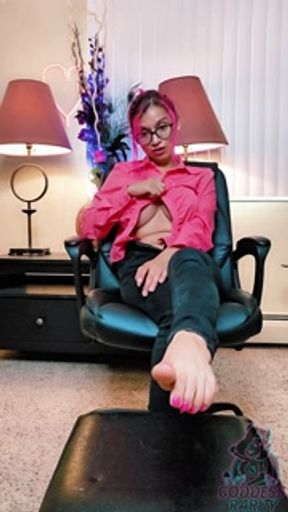 Goddess Rarity cucks her boss in his office