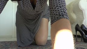 Lady Victoria Valente My Legs in Designer High Heels and Sniffing Feet POV, JOI