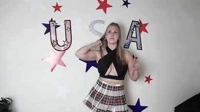 She posted a solo YouTube edition and now OnlyFans is jealous