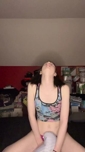 Milf Pillow Humping