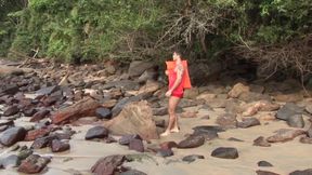 Exclusive video Bareback: Intense fuck on the beach in the ass of a sexy horny gay