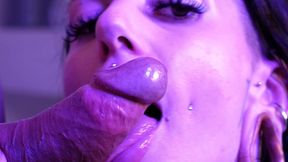 laetitia versace se dechaine ;charme,elegance et intensite sexuelle