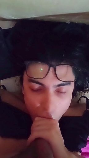 celi shemale, self suck   Clip 1