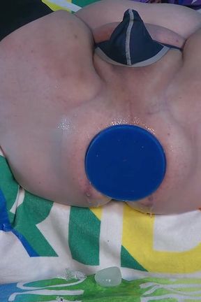 Stretching and Gaping with Different Toys