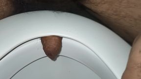 Indian gay masterbate through toilet seat