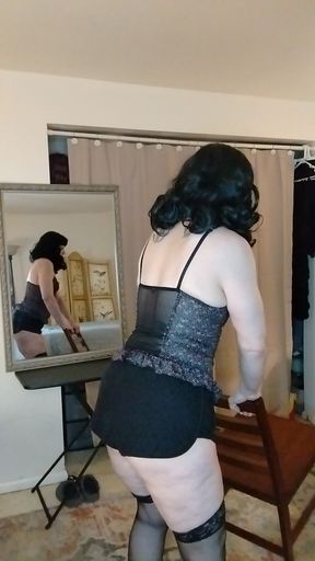 Sexiebabi Betty Page Style Tease Dance