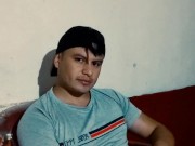 Masturbandome en la sala