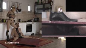 Miss Douxxx uses her slave's tongue and crush his crotch PP mp4