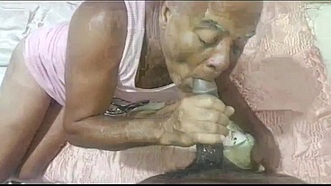 GUGU DA SUNGA PERDENDO O CADEADO DA GARGANTA PROFUNDA.