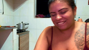 Era pra cozinha mais ela quem foi comida!
