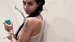 Mia Khalifa Bare Taunts in Bathroom De-robe Flash